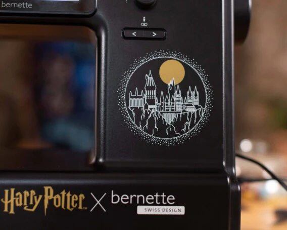 bernette by Bernina B79 Harry Potter Black Edition Sewing and Embroidery Machine - Image 3