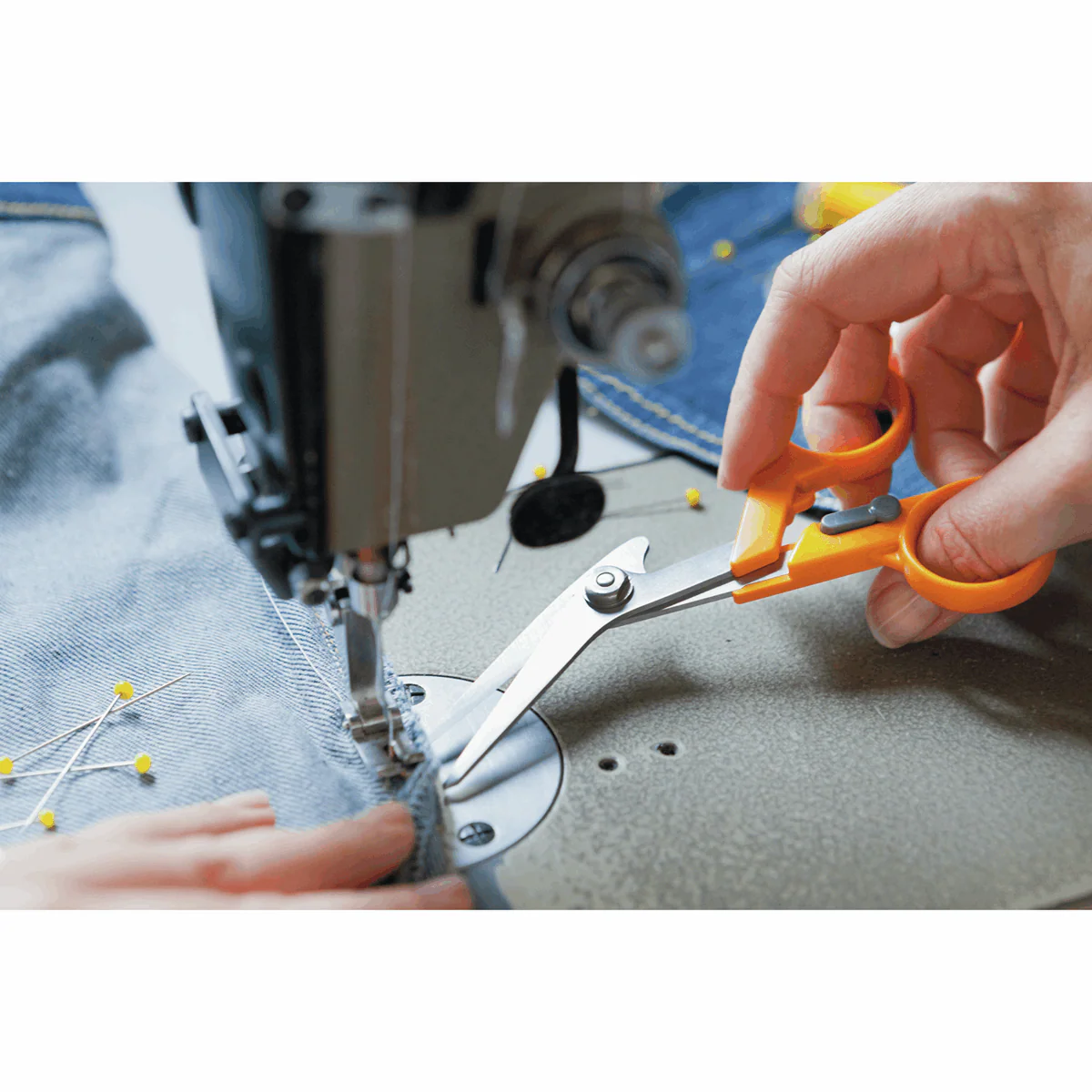 Fiskars Scissors - Classic Seam Ripper - 15cm - Image 2