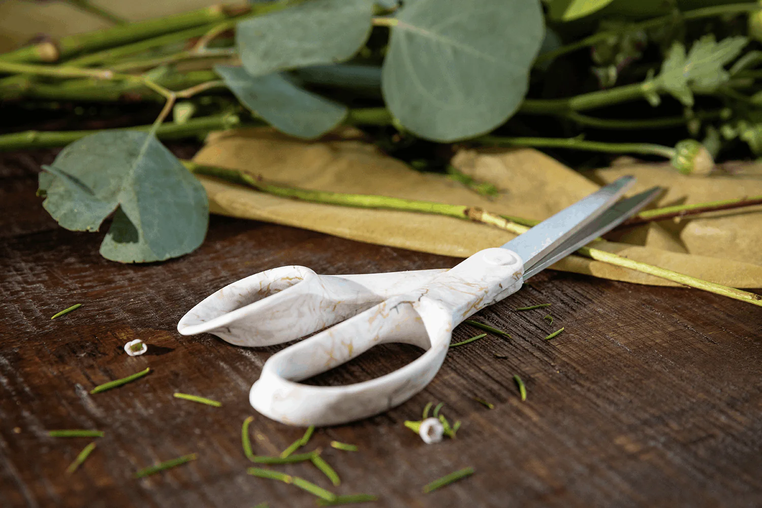 Fiskars Universal Limited Edition Gold Marble Scissors - 21cm - Image 5