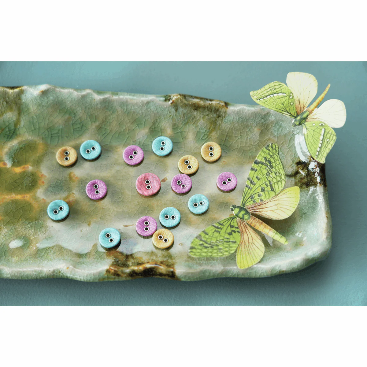 Tilda Gardenlife Fabric Buttons - Assorted 15mm & 12mm (Pack of 8) - Image 2