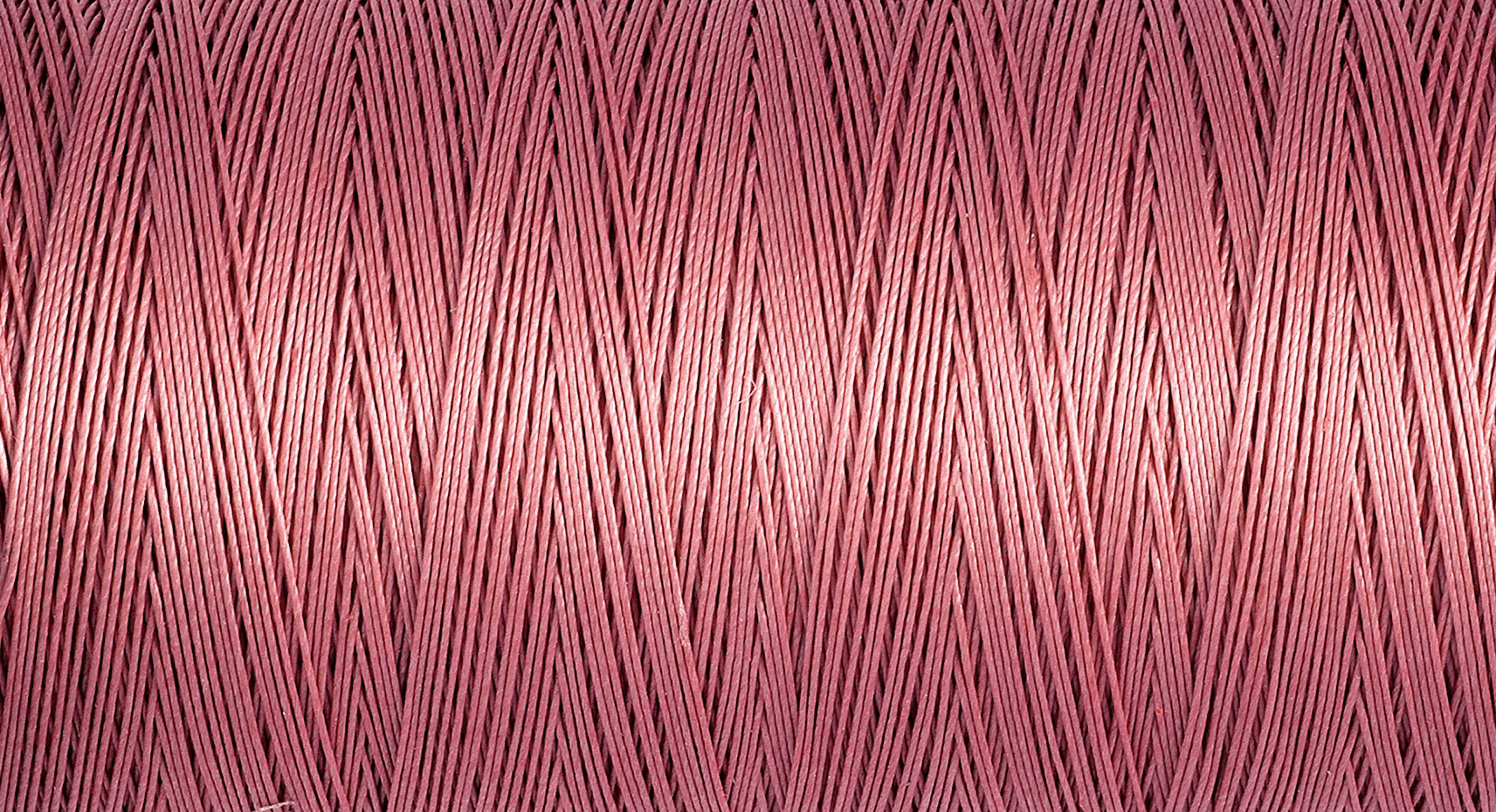Gutermann Quilting Thread 200m - Colour 2346 - Image 2