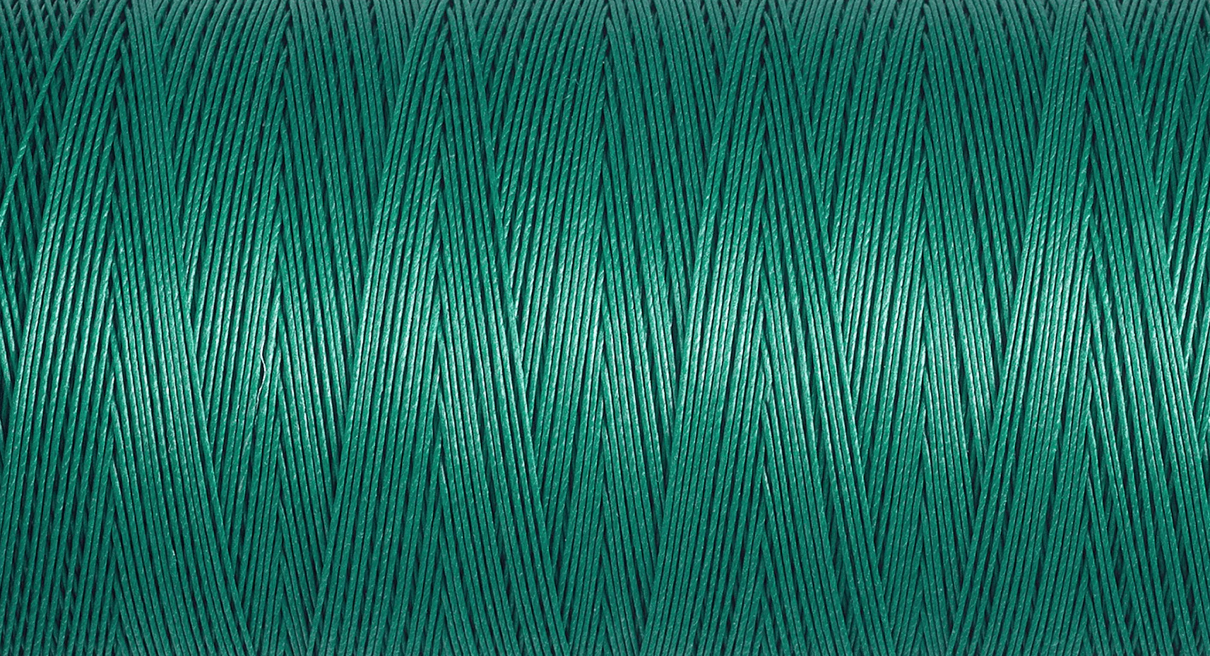 Gutermann Quilting Thread 200m - Colour 8244 - Image 2