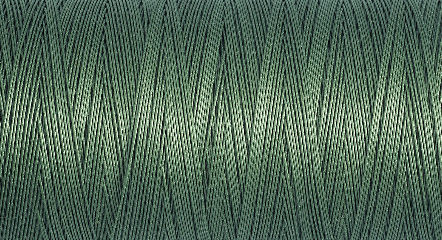 Gutermann Quilting Thread 200m - Colour 8724 - Image 2
