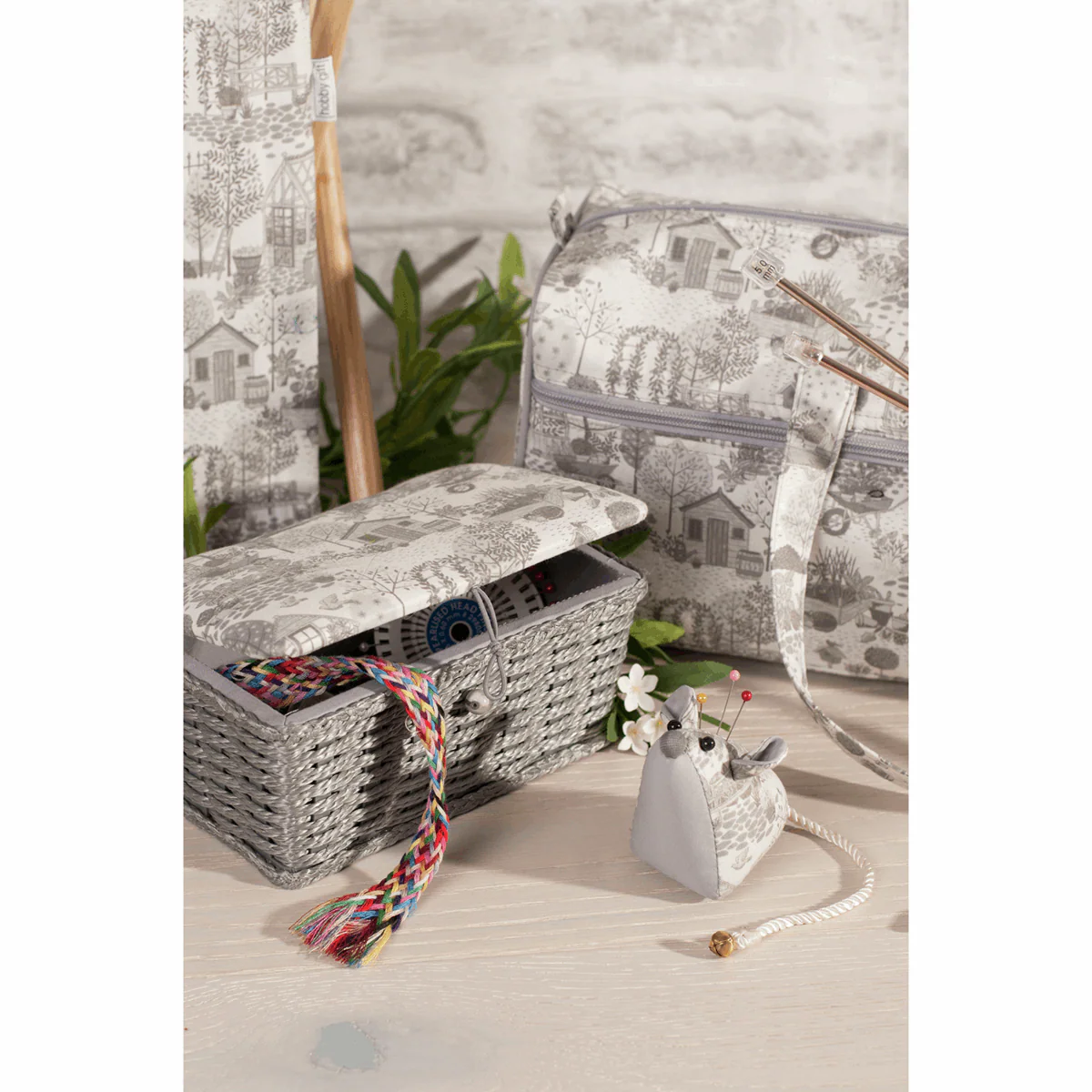 In The Garden Woven Sewing Box - Small - Image 4