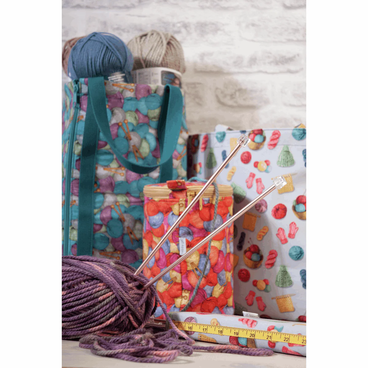 Knitting Yarn Holder - Knit 'n' Purl - Image 3