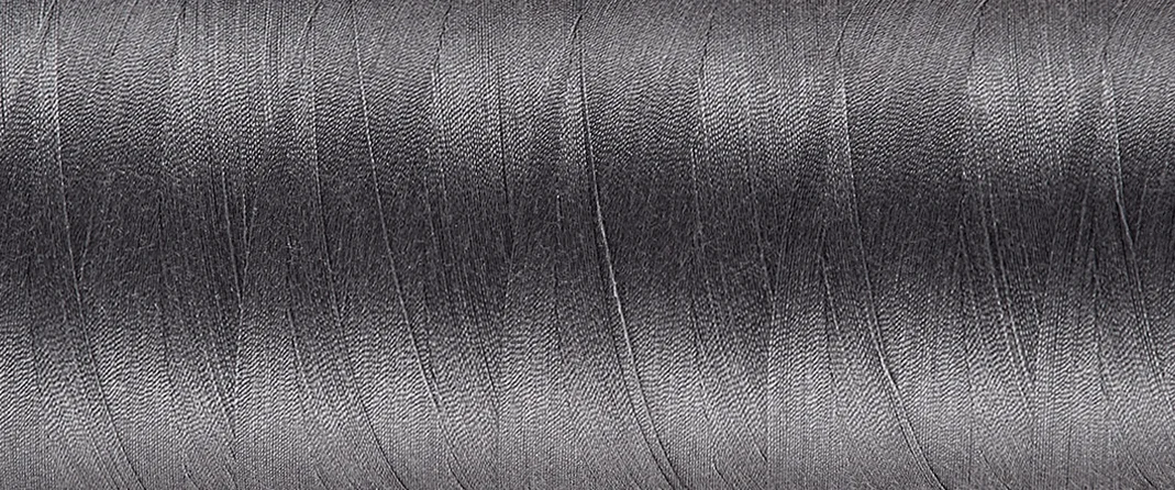 Madeira AeroQuilt Premium Quilting Thread Kingspool 2,750m - Colour 8111 - Image 2