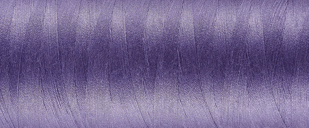 Madeira AeroQuilt Premium Quilting Thread Kingspool 2,750m - Colour 8323 - Image 2