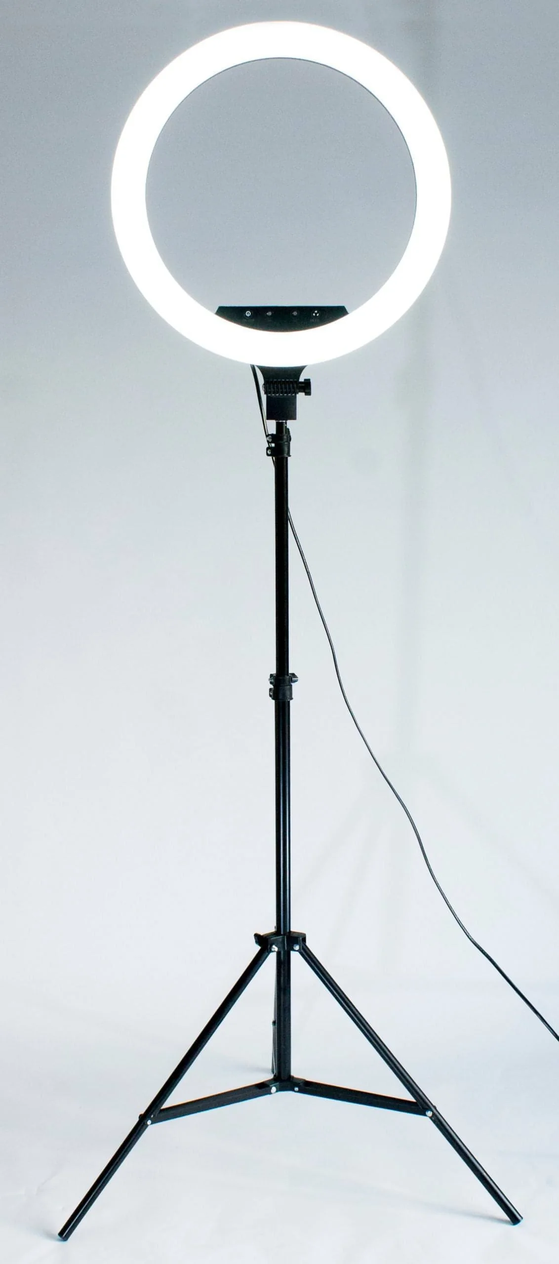 Native Lighting - Eclipse Ring Light with built in phone holder - amazing for bloggers (touch sensitive buttons and bluetooth connection) - Image 2
