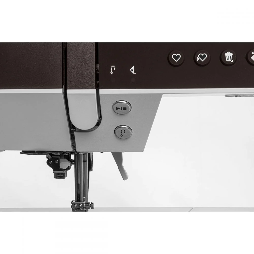 Pfaff Creative Ambition 640 Sewing Machine - Ex Display - Image 6