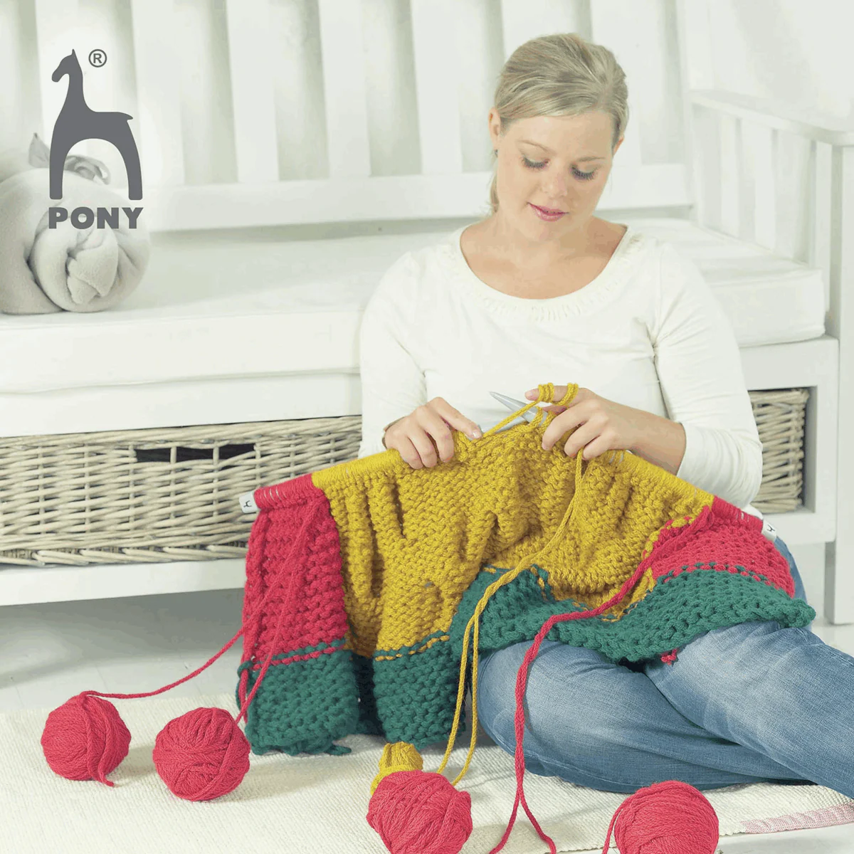 PONY Classic Single-Ended Knitting Pins - 35cm x 25mm - Image 2