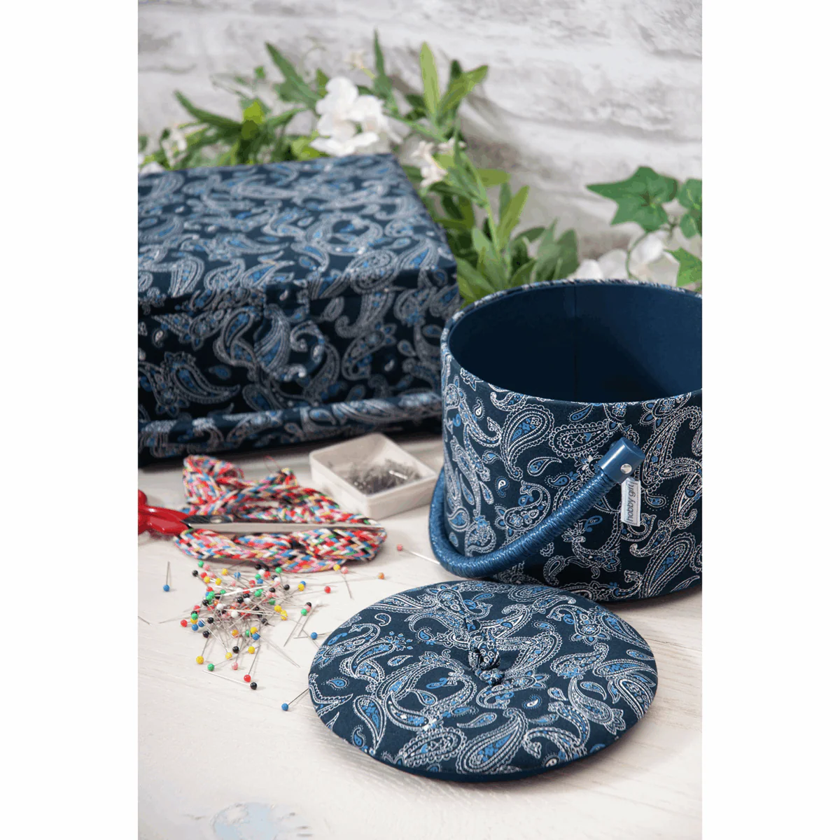 Round Craft Organiser - Bandana - Image 3
