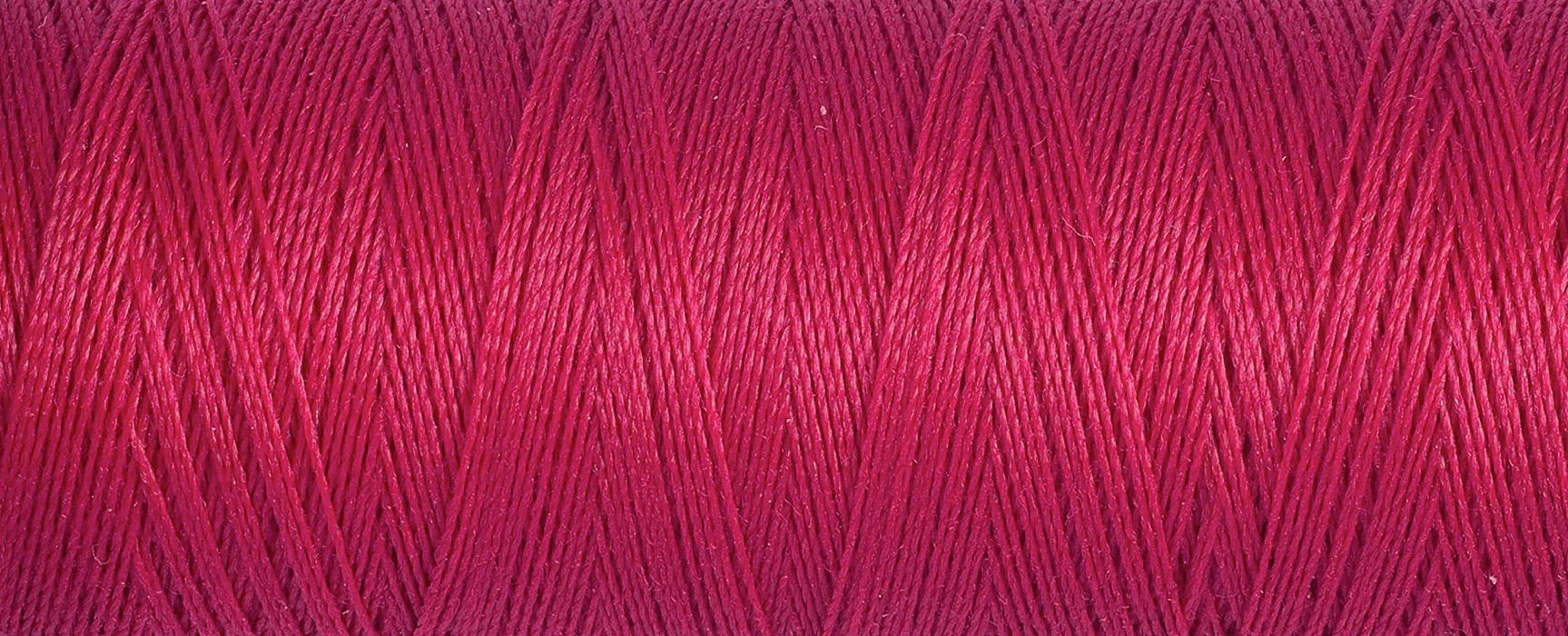 Gutermann Sew-All Thread 100m - Candy Red (#909) - Image 2
