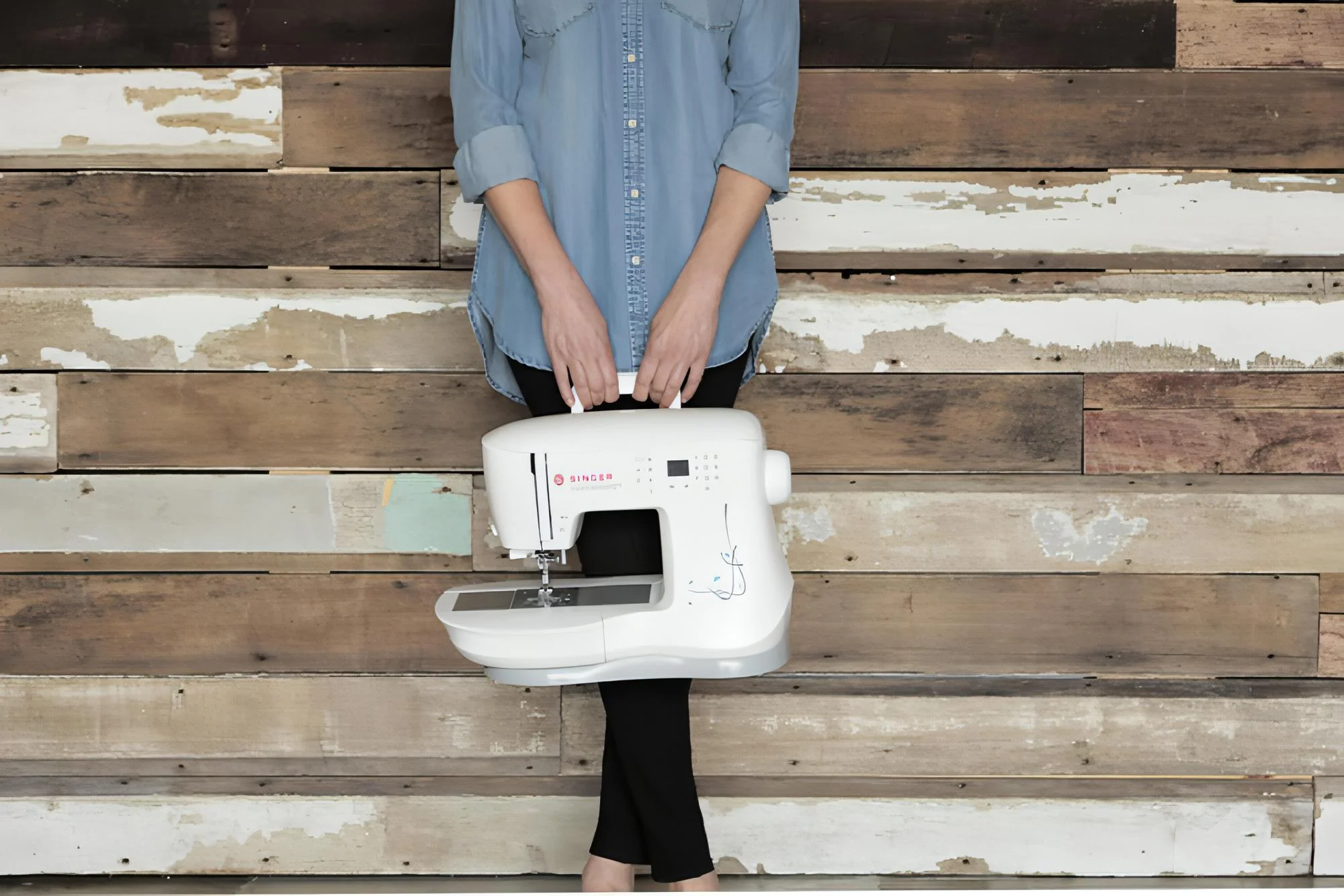 Singer C240 Dual Feed Sewing Machine with built in Walking foot - Integrated Dual Feed - inc. Hard Cover - Ex Display - Image 5
