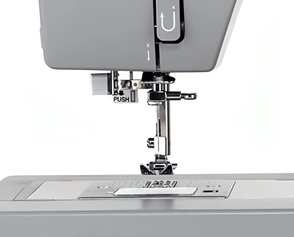 Singer Heavy Duty M6335 Denim Edition Sewing Machine - Image 8