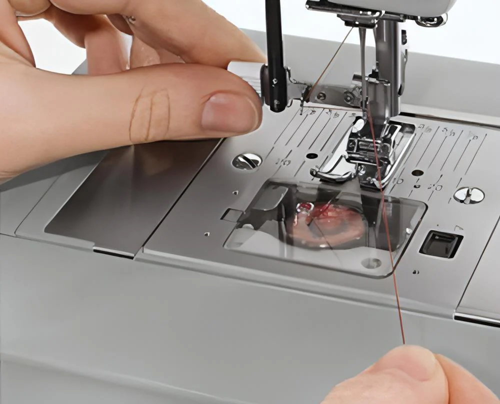 Singer Heavy Duty M6335 Denim Edition Sewing Machine - Image 9