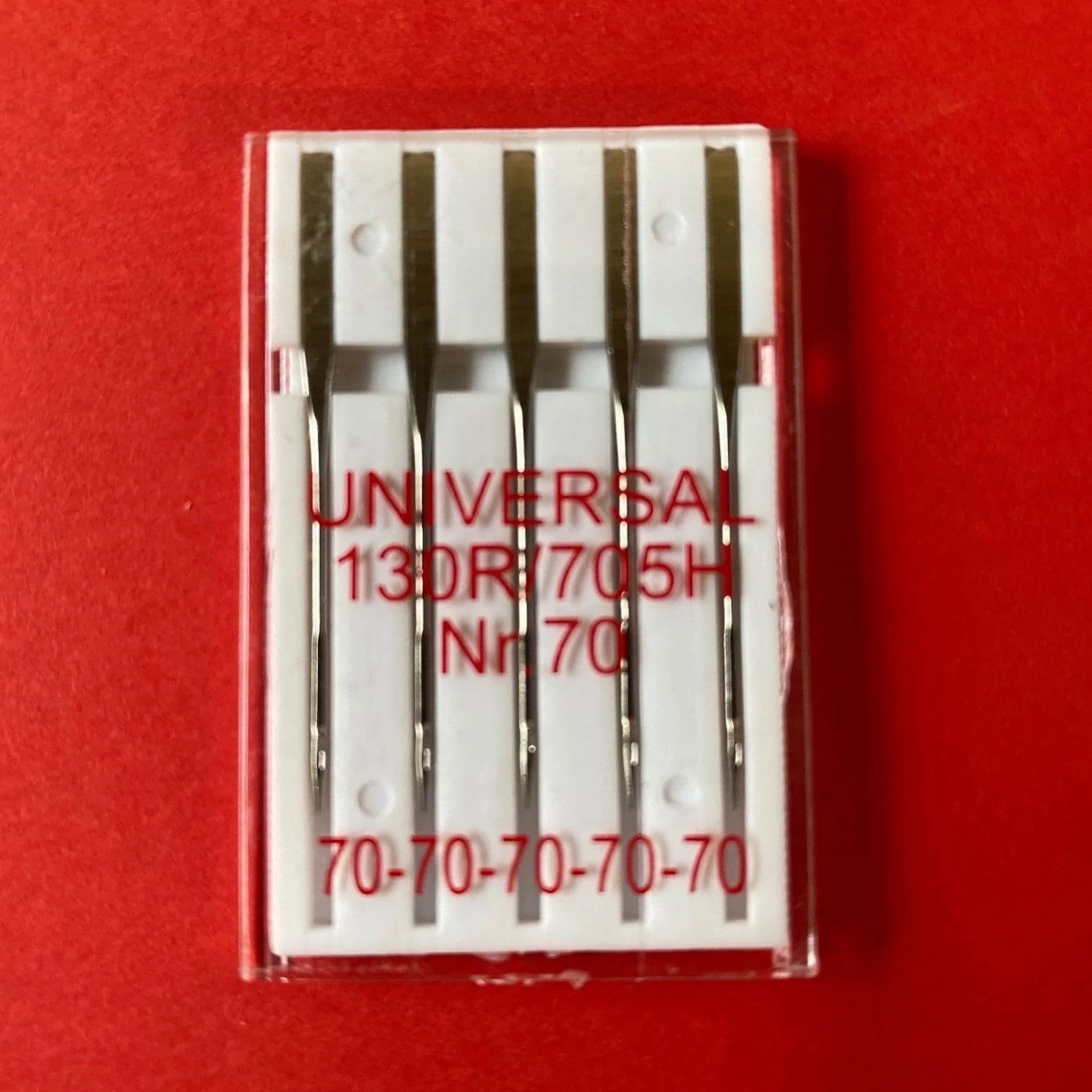 Singer Studio Universal Sewing Machine Needles - Size 70 (pack of 5)