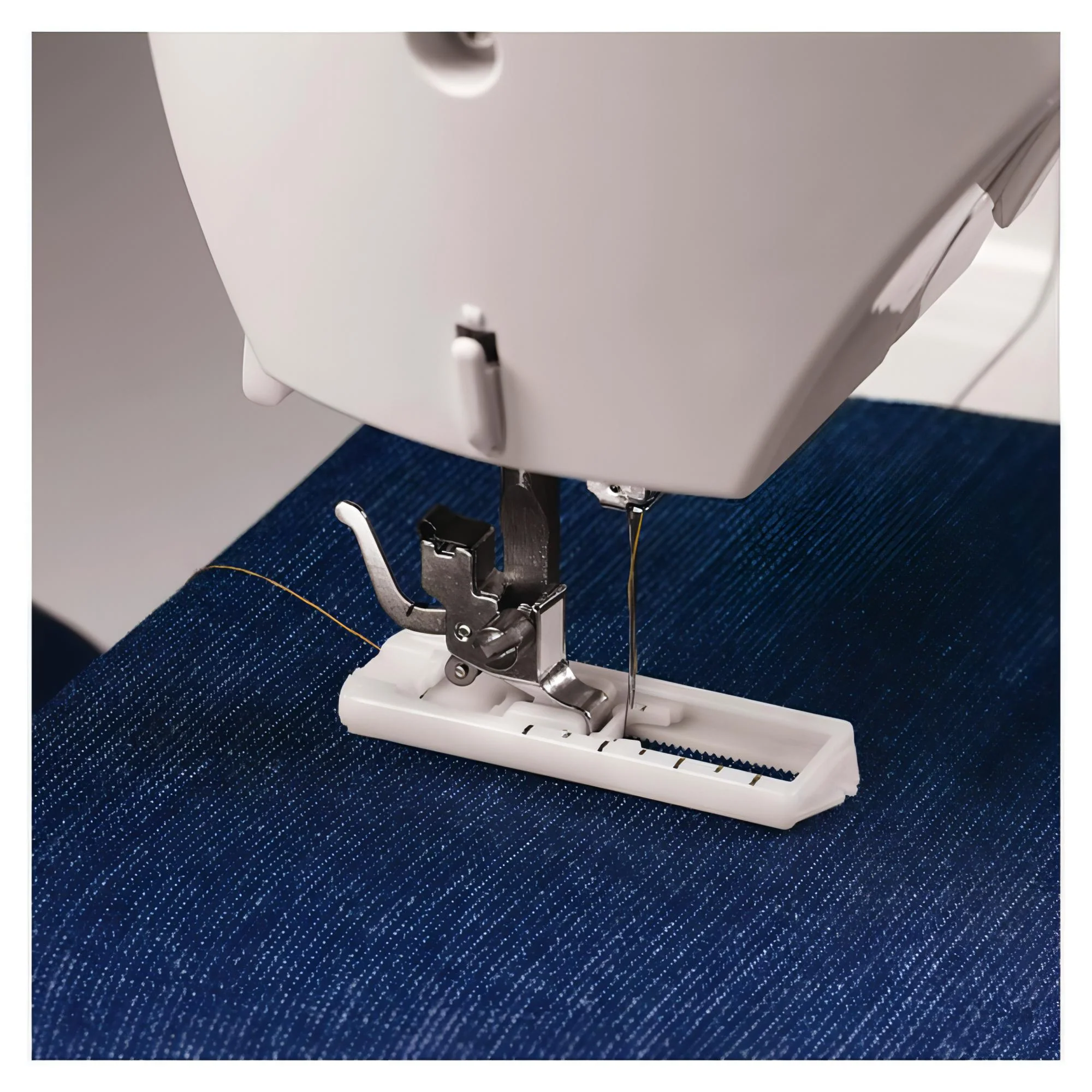 Singer Tradition 2259 Sewing Machine - Ex Display - Image 3
