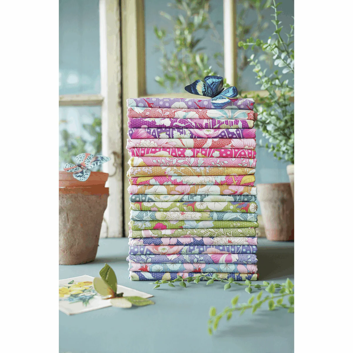 Tilda - Gardenlife Fat Eighths Bundle - 50 x 27cm - 20 Pieces - Assorted - Image 2