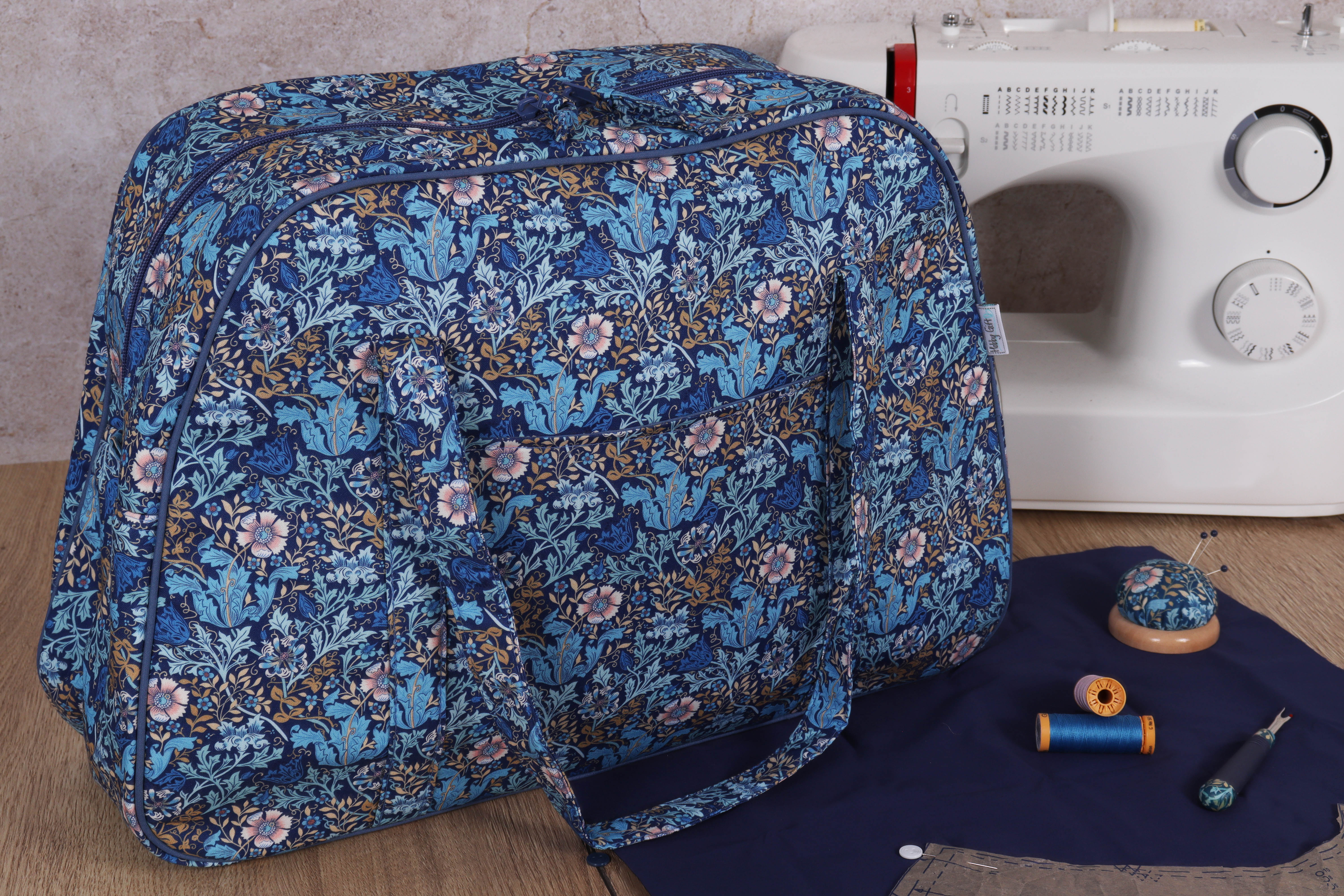 Woodblock Floral Sewing Machine Bag - Image 3